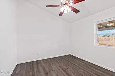 7848 N Roundstone Drive, Tucson, AZ 85741 - Photo 21