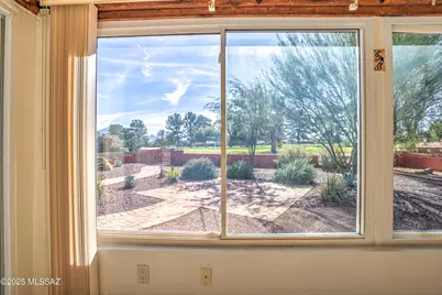 153 E Los Arcos, Green Valley, AZ 85614 - Photo 27