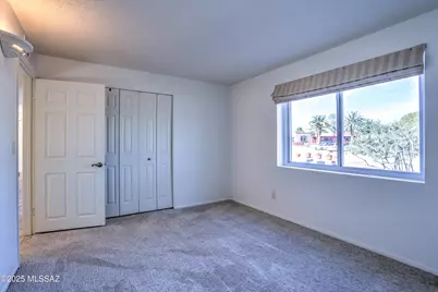 153 E Los Arcos, Green Valley, AZ 85614 - Photo 23