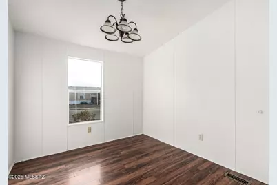 3214 W Jusnic Circle, Tucson, AZ 85705 - Photo 17