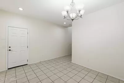 207 W Calle Matraca, Sahuarita, AZ 85629 - Photo 5