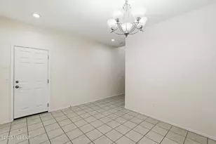 207 W Calle Matraca, Sahuarita, AZ 85629 - Photo 5