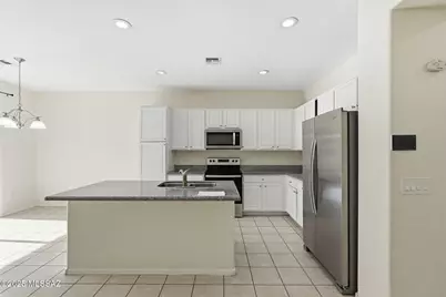 207 W Calle Matraca, Sahuarita, AZ 85629 - Photo 15