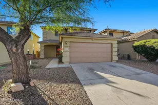 341 W Amber Hawk Ct, Green Valley, AZ 85614 - Photo 3