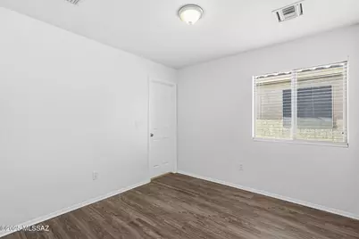 341 W Amber Hawk Court, Green Valley, AZ 85614 - Photo 33