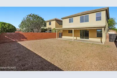 341 W Amber Hawk Court, Green Valley, AZ 85614 - Photo 45