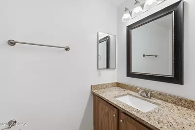 341 W Amber Hawk Court, Green Valley, AZ 85614 - Photo 39