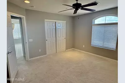 8552 N Moonfire Drive, Tucson, AZ 85743 - Photo 31
