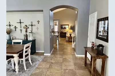 8552 N Moonfire Drive, Tucson, AZ 85743 - Photo 13