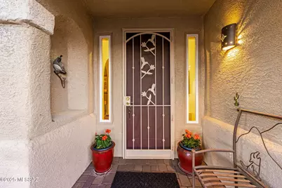 11681 N La Tanya Drive, Oro Valley, AZ 85737 - Photo 9