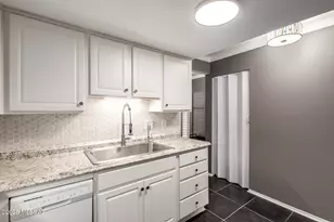 1330 S Avenida Polar, Tucson, AZ 85710 - Photo 17