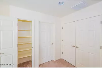 7992 S Dolphin Way, Tucson, AZ 85756 - Photo 17