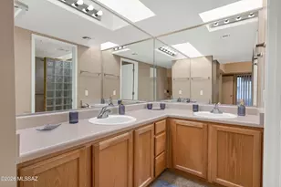 3124 E Macenroe Ln, Tucson, AZ 85716 - Photo 17