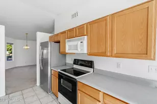 10138 E Sunrise Meadow Pl, Tucson, AZ 85747 - Photo 27