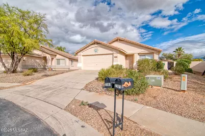 2383 E Precious Shard Court, Oro Valley, AZ 85755 - Photo 9
