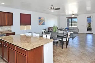 9505 S Quiet Dove Dr, Tucson, AZ 85747 - Photo 13