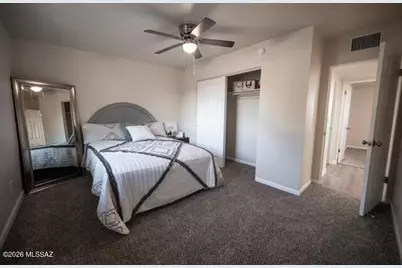 7042 E Calle Ileo, Tucson, AZ 85710 - Photo 23