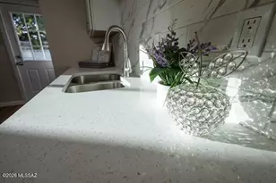 7042 E Calle Ileo, Tucson, AZ 85710 - Photo 13