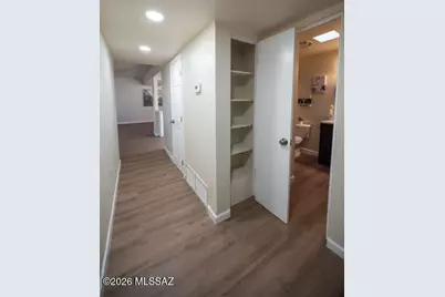 7042 E Calle Ileo, Tucson, AZ 85710 - Photo 35