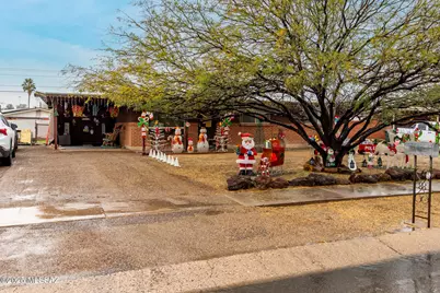 2036 S Avenida Ursa, Tucson, AZ 85710 - Photo 5