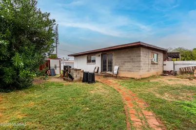 2036 S Avenida Ursa, Tucson, AZ 85710 - Photo 31