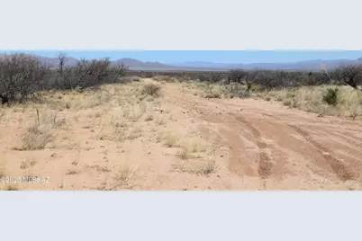 W Eeyore Lane, Benson, AZ 85602 - Photo 13