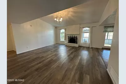 8001 N Firethorn Avenue, Tucson, AZ 85741 - Photo 3