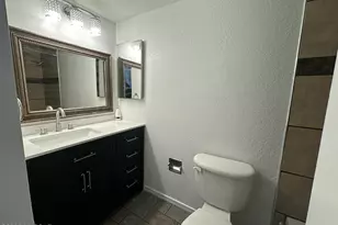 8001 N Firethorn Ave, Tucson, AZ 85741 - Photo 23