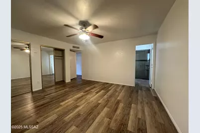8001 N Firethorn Avenue, Tucson, AZ 85741 - Photo 13