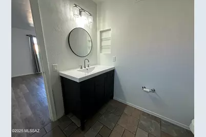 8001 N Firethorn Avenue, Tucson, AZ 85741 - Photo 17