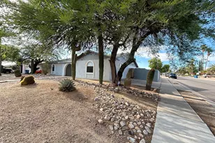 8001 N Firethorn Ave, Tucson, AZ 85741 - Photo 43