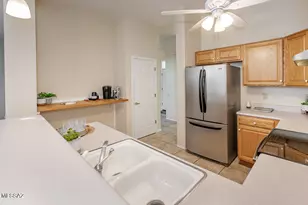 948 W Ashworth Rd, Green Valley, AZ 85614 - Photo 11