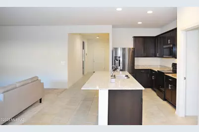 10916 W Claxton Drive, Marana, AZ 85653 - Photo 9