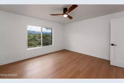 6025 E Center Village Drive, Tucson, AZ 85750 - Photo 25