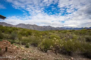 6025 E Center Village Dr, Tucson, AZ 85750 - Photo 31