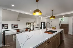 6025 E Center Village Dr, Tucson, AZ 85750 - Photo 15