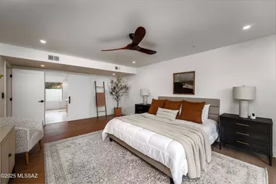 6025 E Center Village Drive, Tucson, AZ 85750 - Photo 19