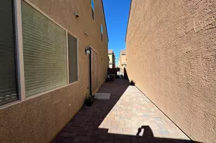 1122 E Cairn St, Tucson, AZ 85719 - Photo 31