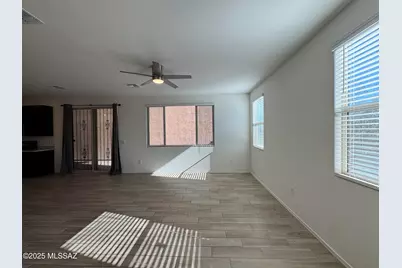 1122 E Cairn Street, Tucson, AZ 85719 - Photo 7