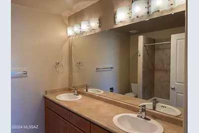 1435 W Kilburn Street #2102, Tucson, AZ 85705 - Photo 13