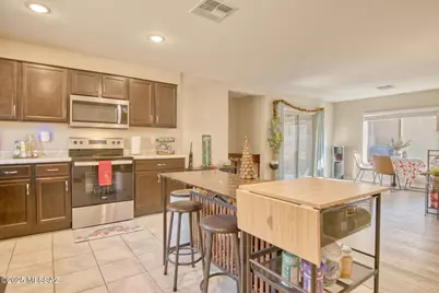 105 E Manor View Road, Tucson, AZ 85756 - Photo 9