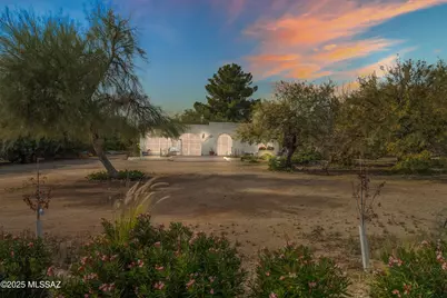 17740 S Placita Mayo, Green Valley, AZ 85614 - Photo 3