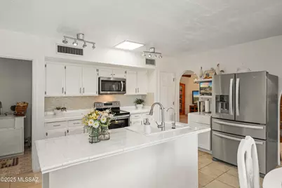 17740 S Placita Mayo, Green Valley, AZ 85614 - Photo 13