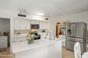 17740 S Placita Mayo, Green Valley, AZ 85614 - Photo 13