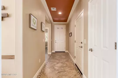 838 N Broken Hills Drive, Green Valley, AZ 85614 - Photo 3