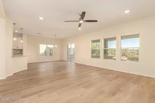 1348 W Calle Libro Del Retrato, Sahuarita, AZ 85629 - Photo 7