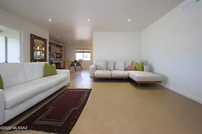 2791 W Casas Circle, Tucson, AZ 85742 - Photo 7