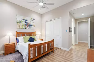 2692 E Sorbonne Dr, Green Valley, AZ 85614 - Photo 7