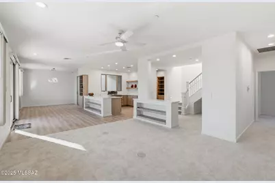 1032 E Cave Canyon Place, Green Valley, AZ 85614 - Photo 9