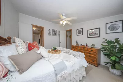 13045 N Trico Road, Marana, AZ 85653 - Photo 17